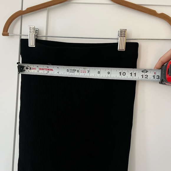 SOLD Michael Kors black midi skirt size XXS - Picture 4 of 5